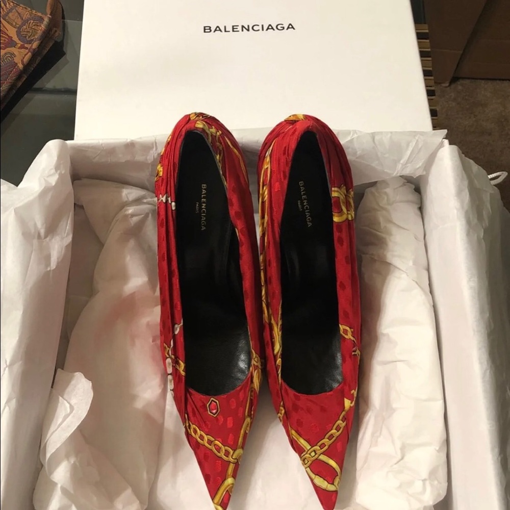 Balenciaga Shoes - Picture 3 of 8
